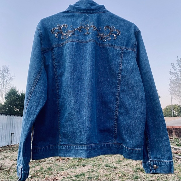 Embellished Blue Denim Jean Jacket Women’s Size Large w. Gold Dotted Design - Picture 3 of 5